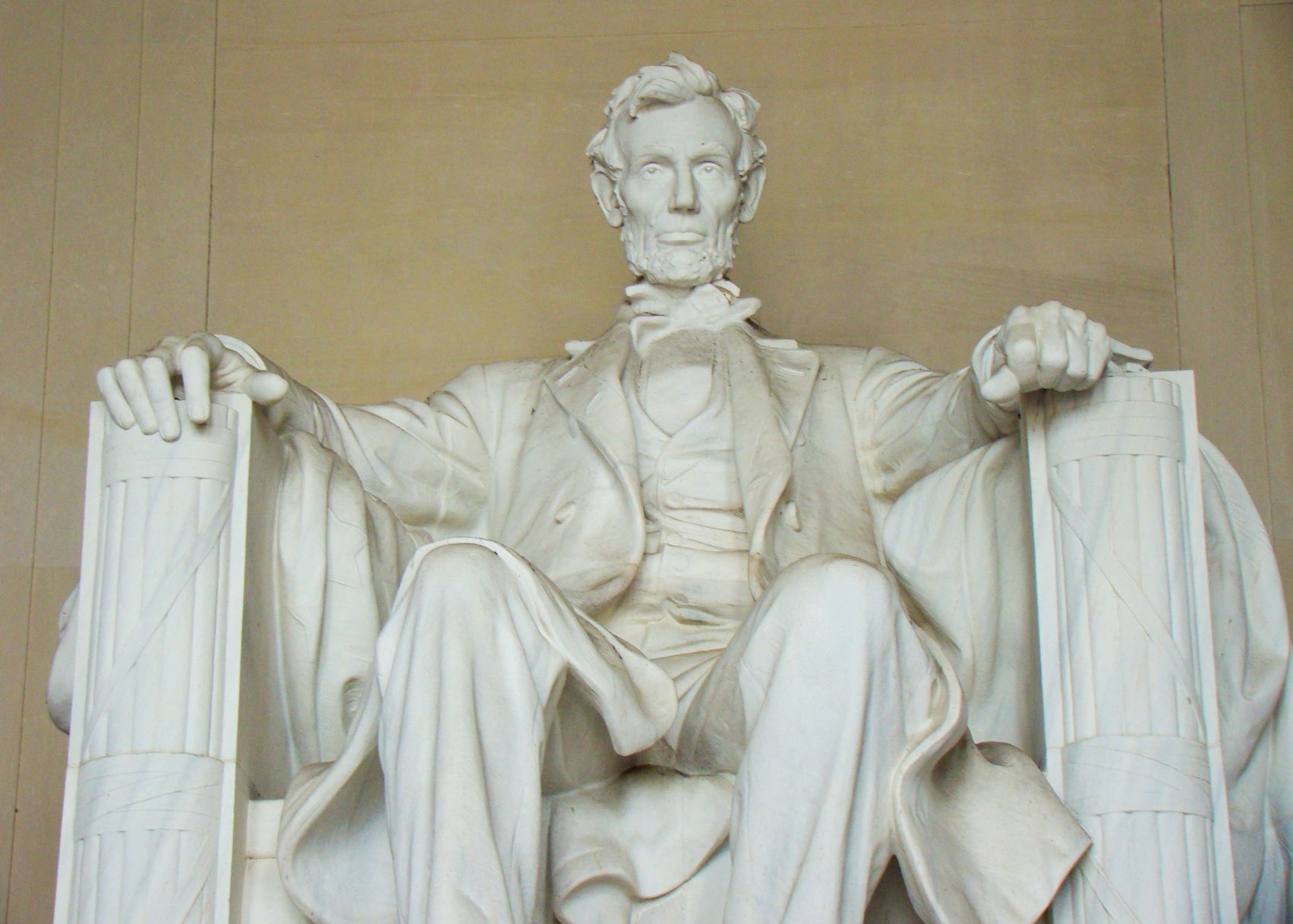 monument-statue-symbol-america-landmark-sculpture-1073463-pxhere.com (1).jpg
